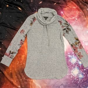 🌺 Mix by 41 Hawthorn Gray Cowl Neck Floral Sleeve Light Pullover Size XS